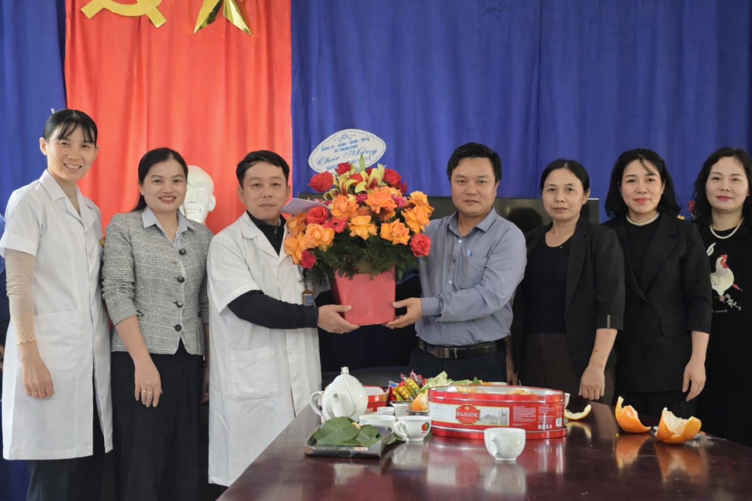 Anh-tin-bai
